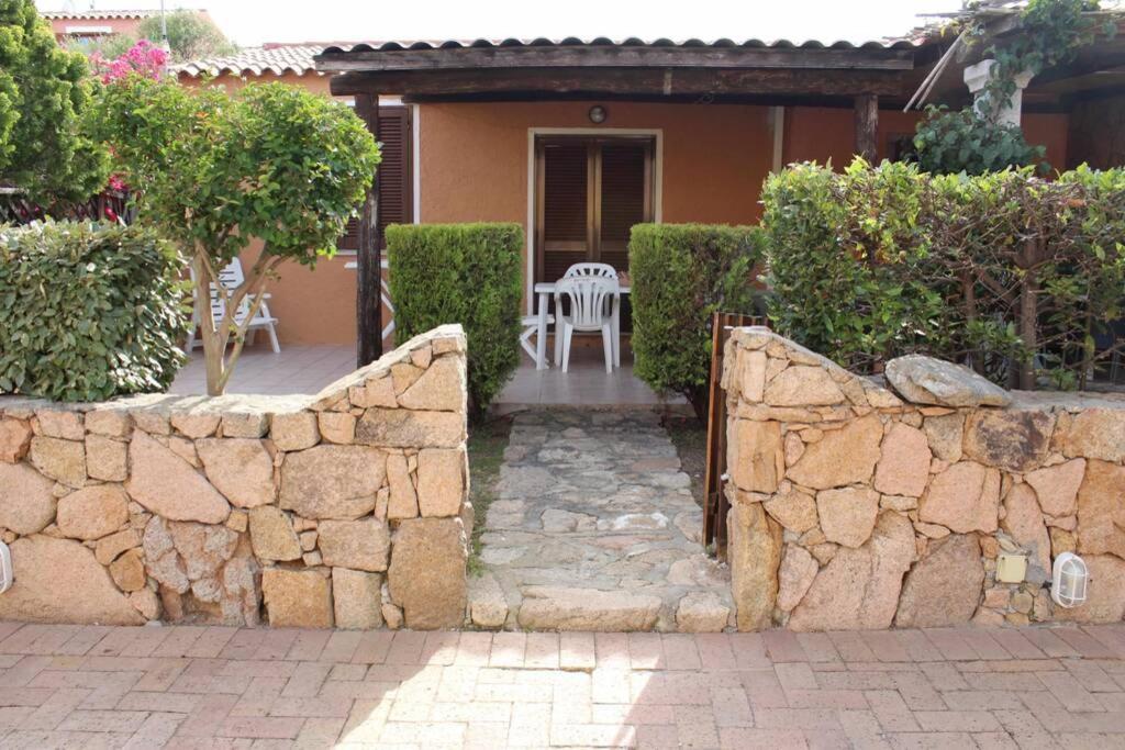 Casa Di Lu' - Bilocale Con Giardino - Porto Pollo Appartement Buitenkant foto