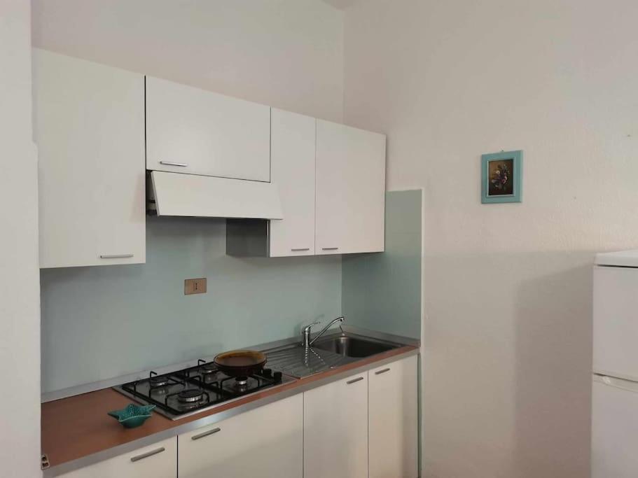 Casa Di Lu' - Bilocale Con Giardino - Porto Pollo Appartement Buitenkant foto