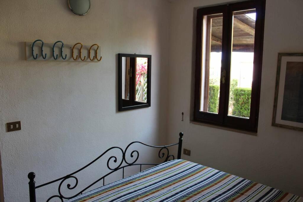 Casa Di Lu' - Bilocale Con Giardino - Porto Pollo Appartement Buitenkant foto